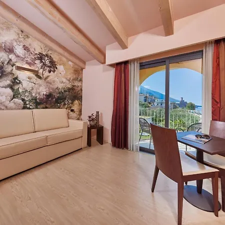 Hotel Europa 4*