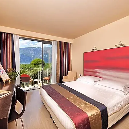 Hotel Europa 4*