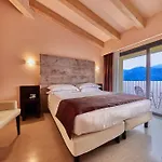 Europa Hotel 4*
